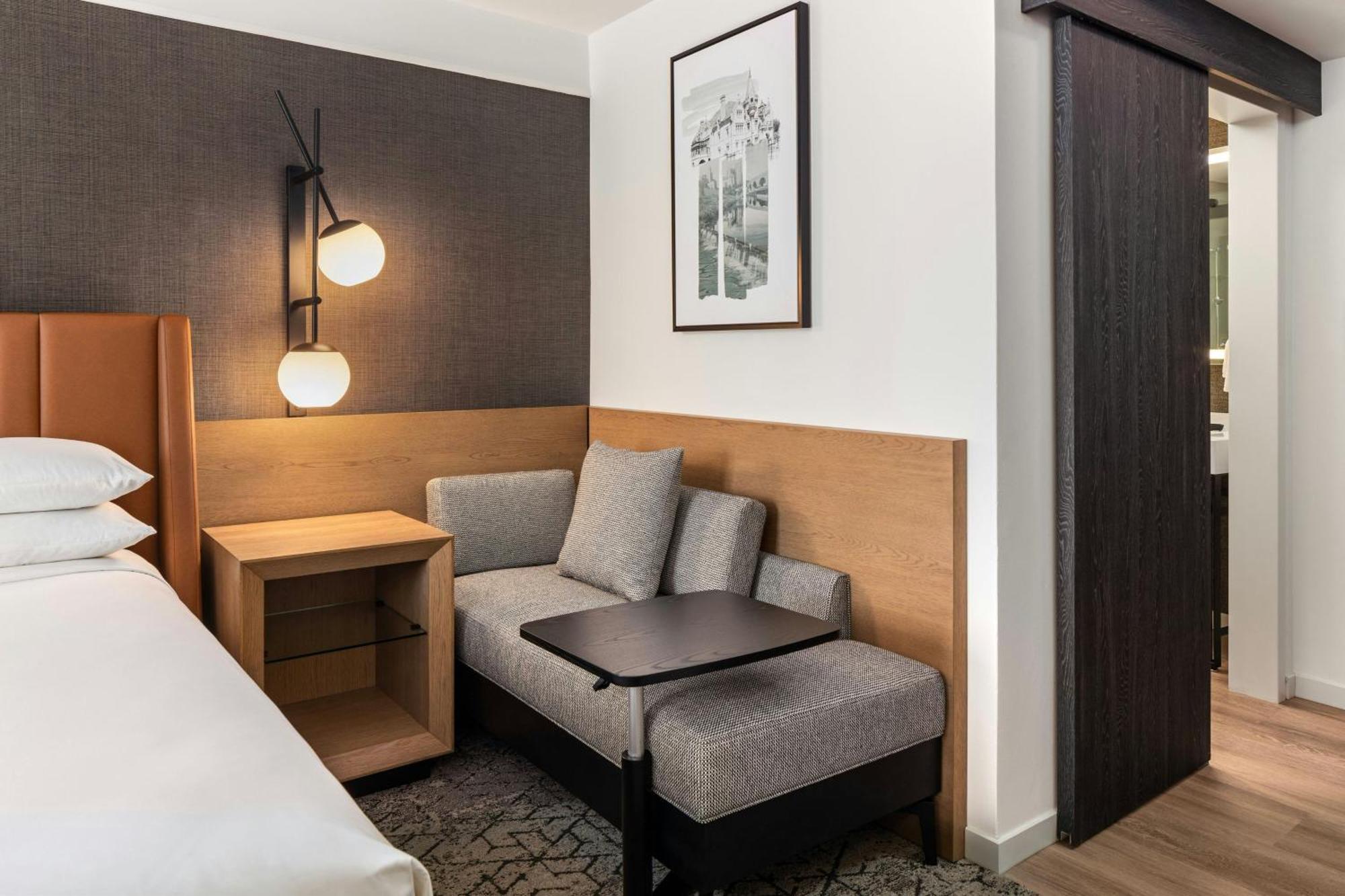 Sheraton Downtown Convention Center Hotel Minneapolis