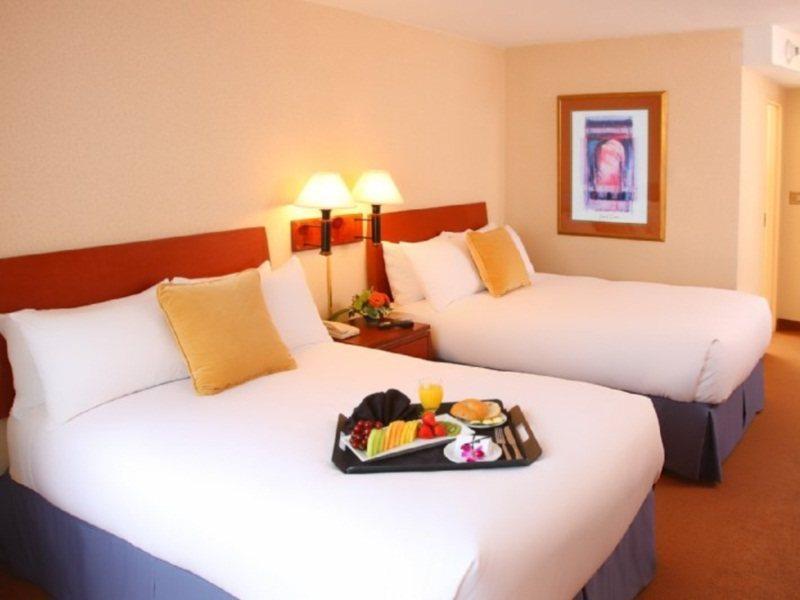 Hotel Sheraton Downtown Convention Center 4*