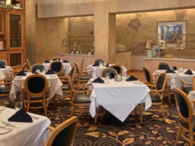 Sheraton Downtown Convention Center Hotel 4*